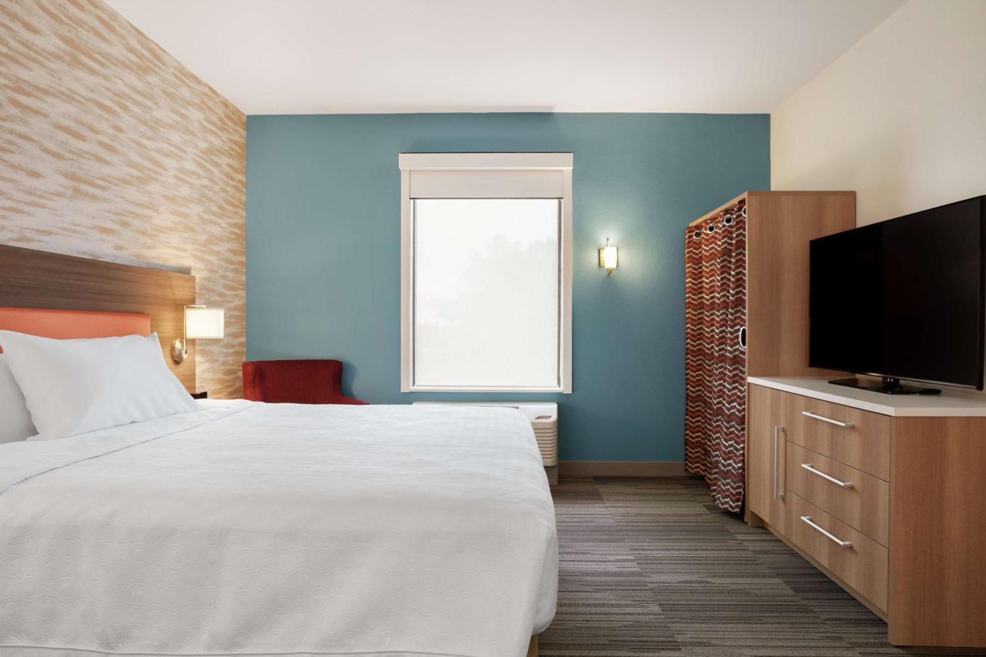 Home2 Suites By Hilton Warminster Horsham Экстерьер фото